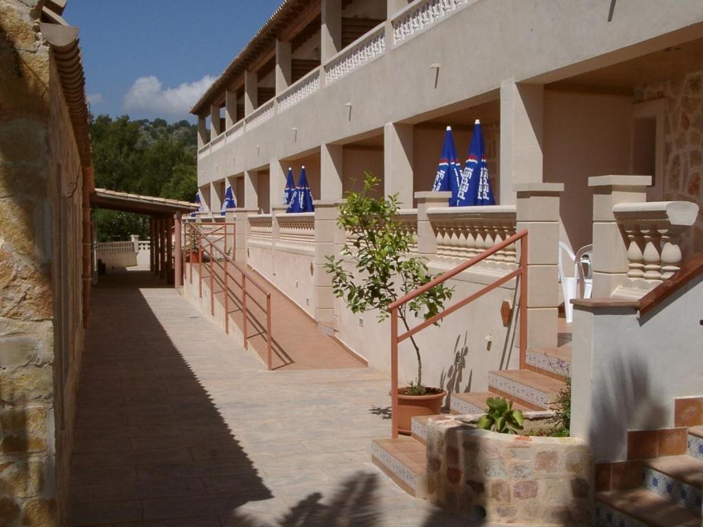Fonda Las Palmeras Font de sa Cala Luaran gambar